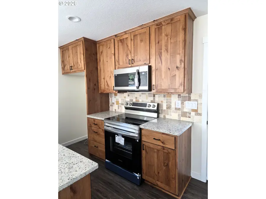 95 W Ivy St, Arlington, OR 97812 - #3
