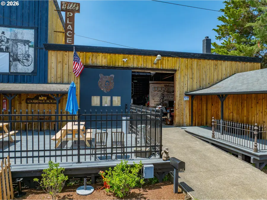 203 N Birch St, Coquille, OR 97423 - #3