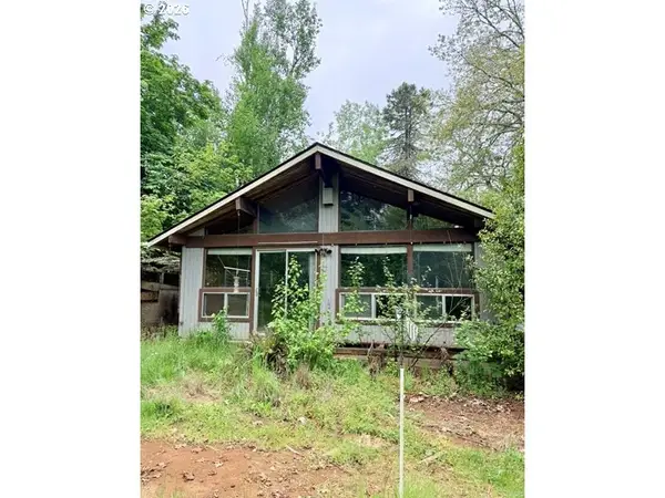 32424 Camas Swale Rd, Creswell, OR 97426