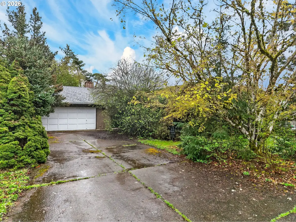 17700 Arbor Ln, Lake Oswego, OR 97035 - #1