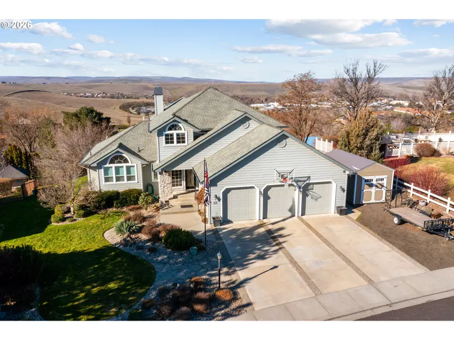 1741 SW 18th St, Pendleton, OR 97801 - #2