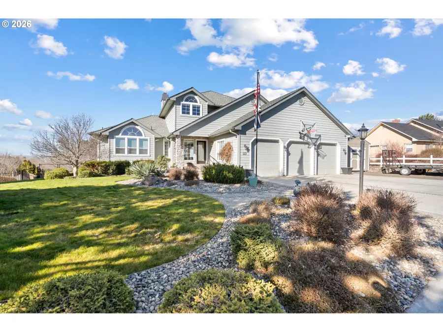 1741 SW 18th St, Pendleton, OR 97801 - #3