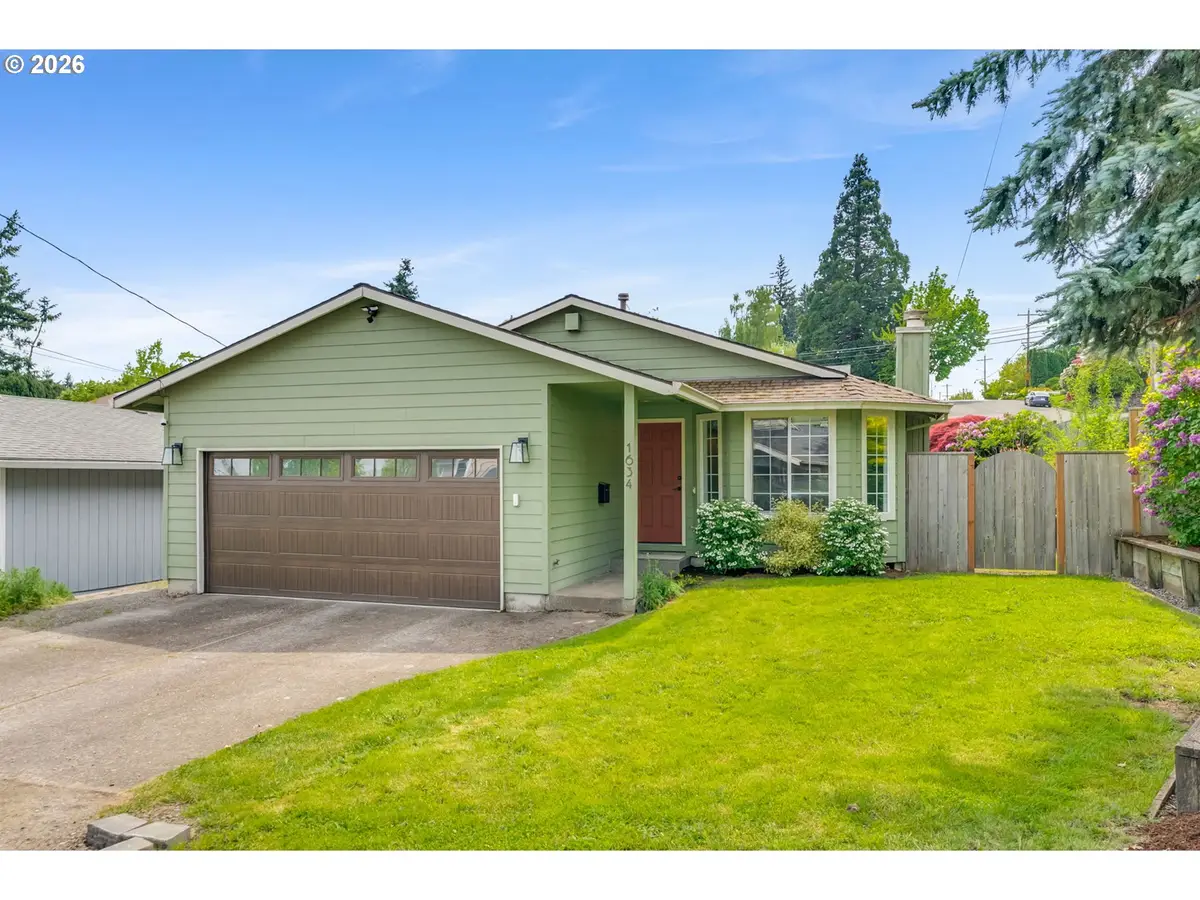1634 SW Spring Garden St, Portland, OR 97219 - #1