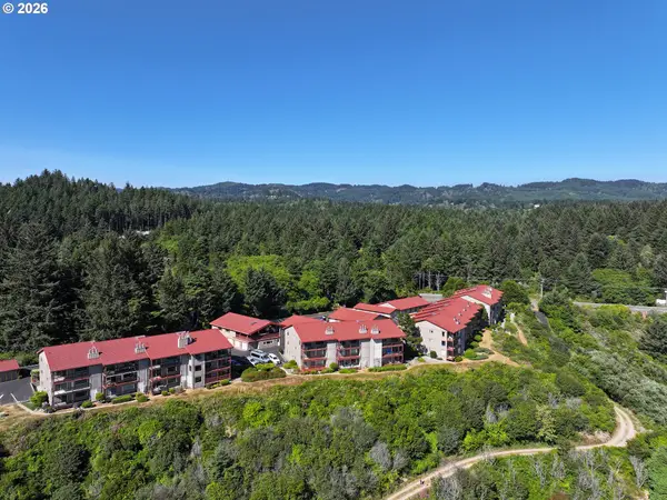 17744 N Highway 101 #B101, Brookings, OR 97415