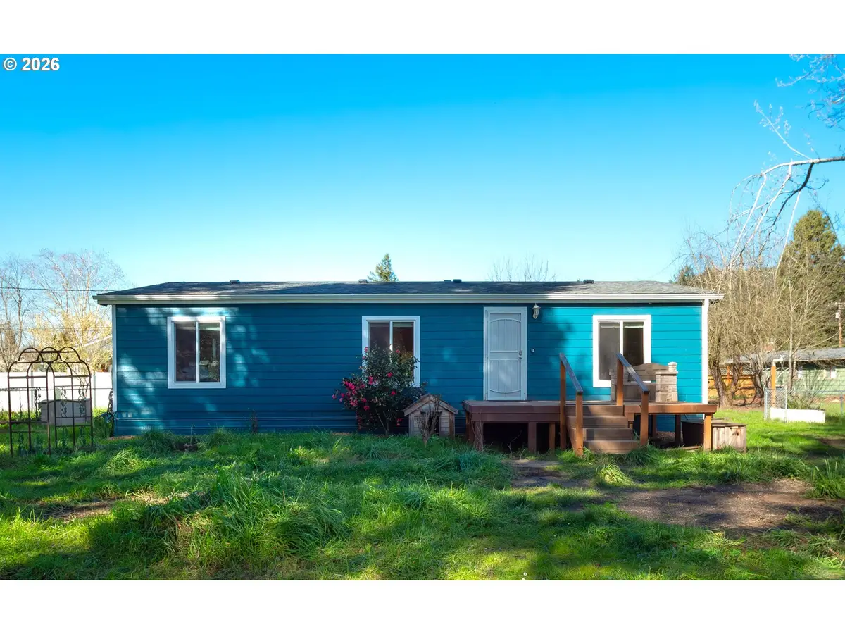 238 Ball Ln, Riddle, OR 97469 - #1
