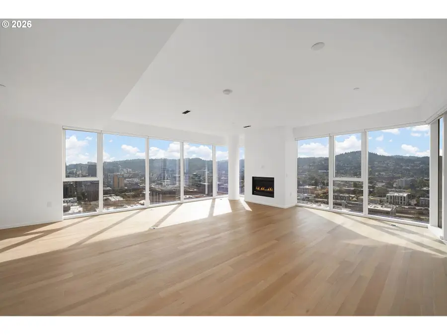 1075 NW Northrup St #2414, Portland, OR 97209 - #3