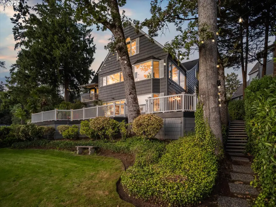 16755 Graef Cir, Lake Oswego, OR 97035 - #3