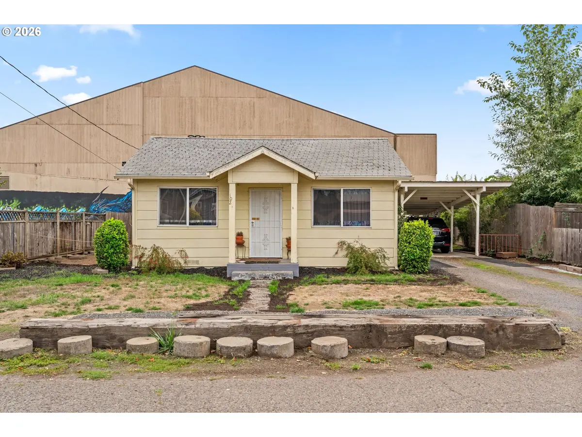 102 Holeman Ave, Eugene, OR 97404 - #1