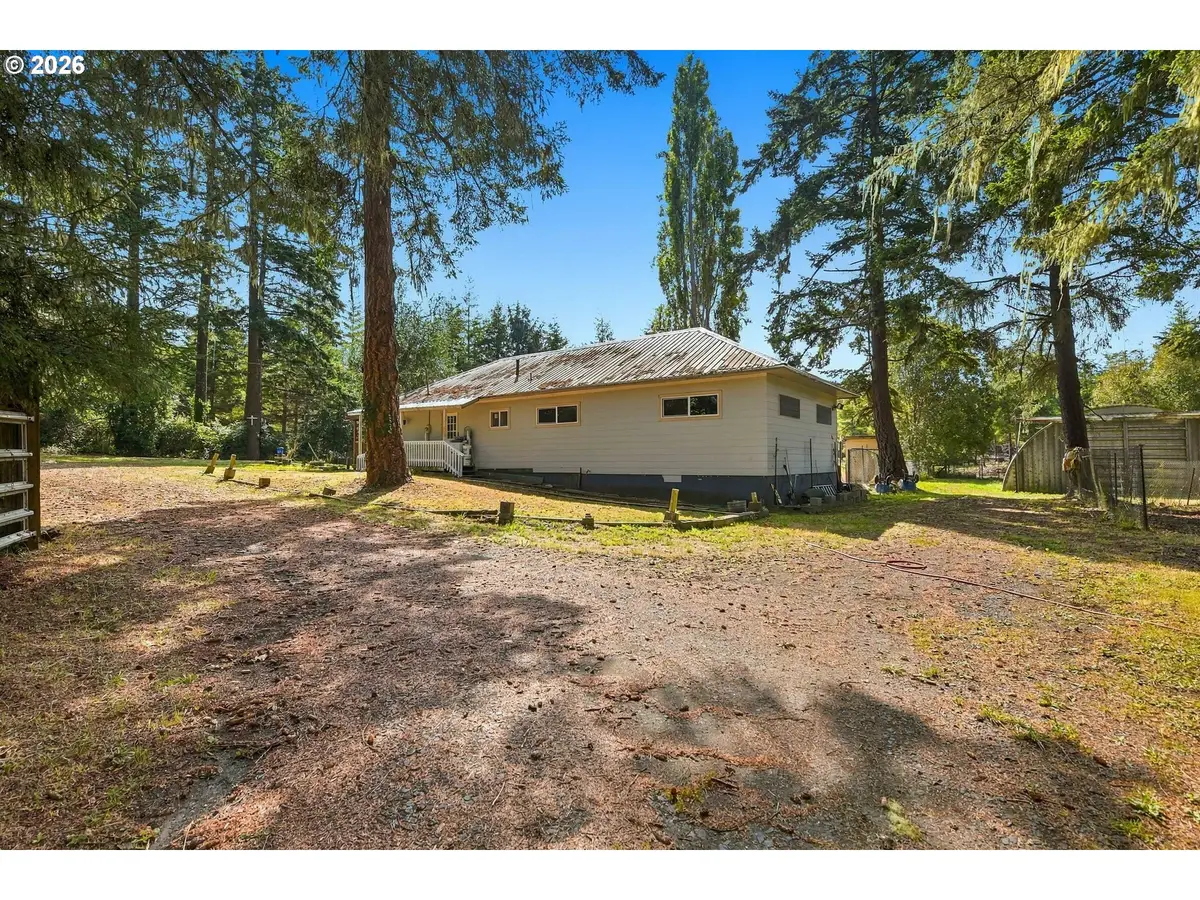 1040 Jefferson St, Coos Bay, OR 97420 - #1