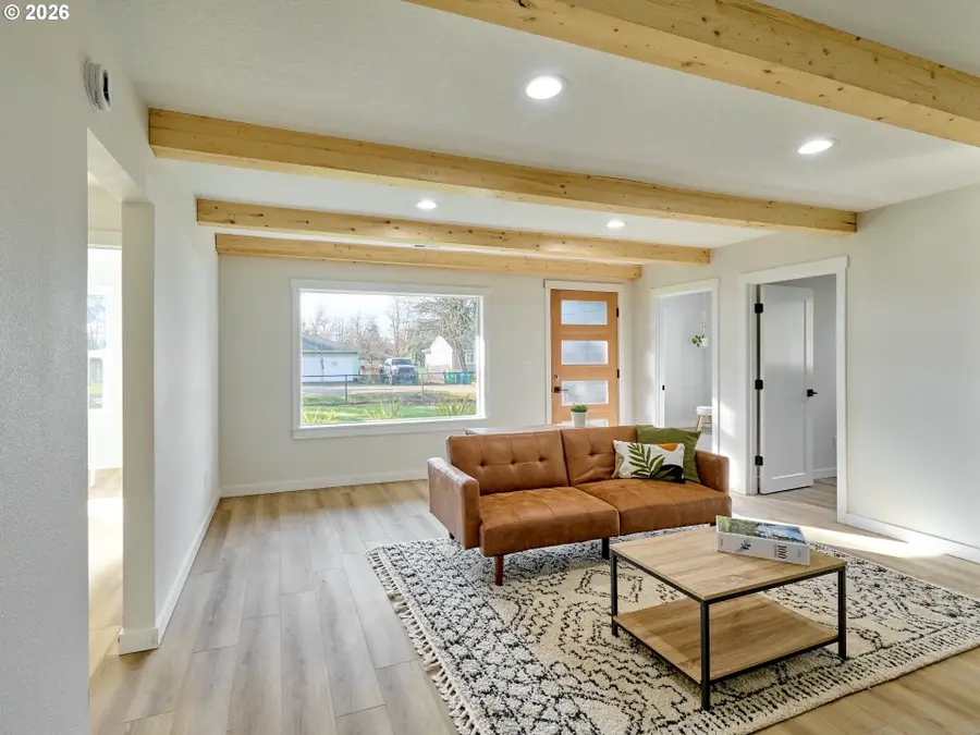 7911 SE Sunnyside Dr, Milwaukie, OR 97222 - Image #3