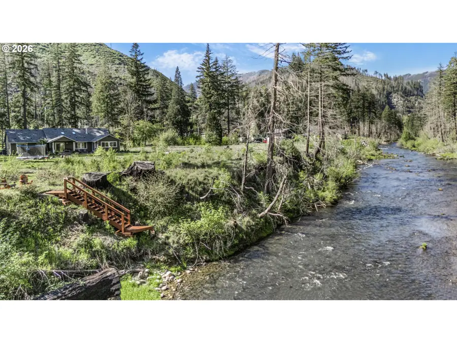 91403 Marbrook Ln, McKenzie River, OR 97413 - #2