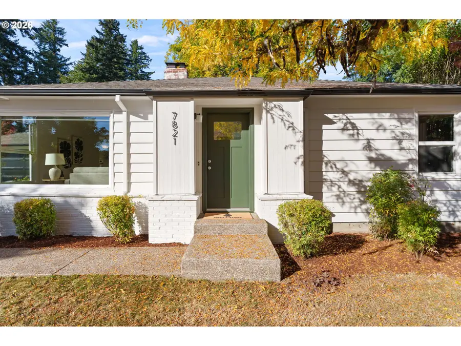 7821 SW Greenwood Dr, Portland, OR 97223 - #2