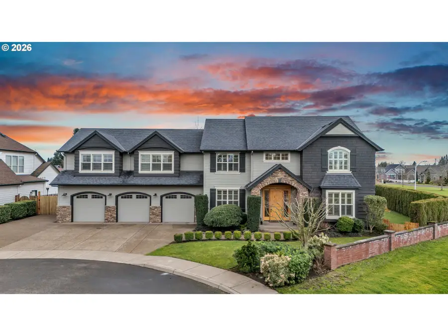 1275 N Fir St, Canby, OR 97013 - #3