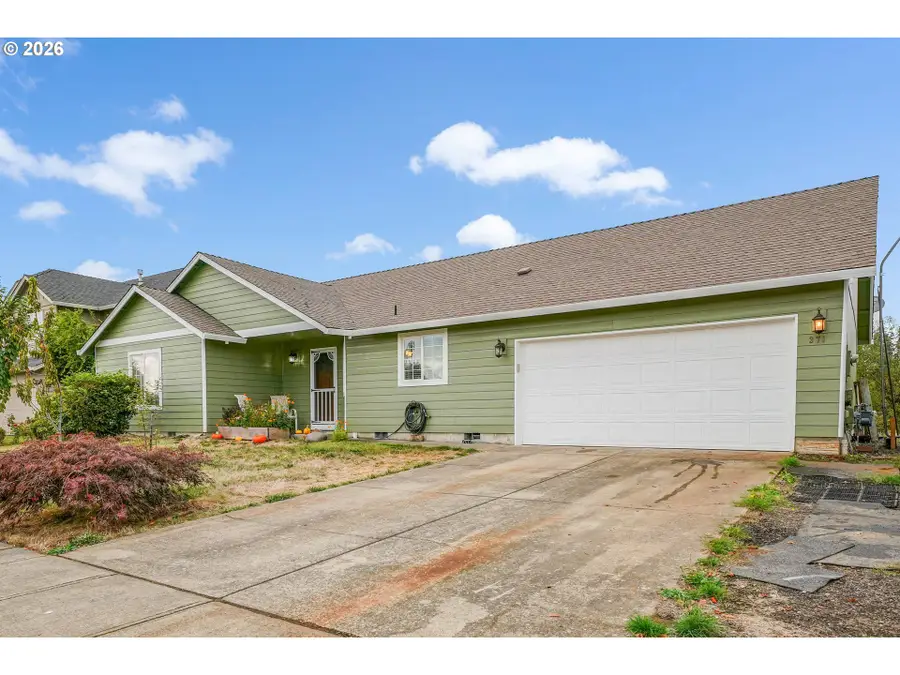 371 Hobson St, Stayton, OR 97383 - #2