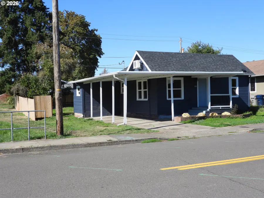 715 Deal St, Junction City, OR 97448 - #2