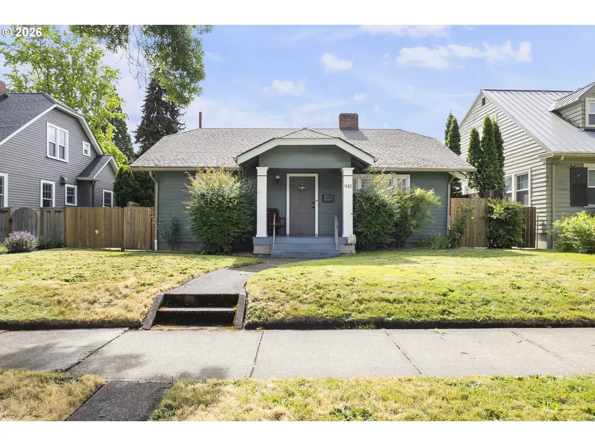 942 NE Summer St, Salem, OR 97301 - #1