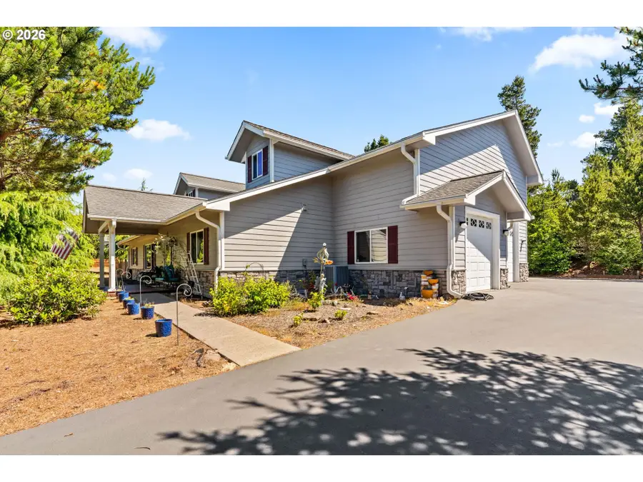 87921 Star View Dr, Florence, OR 97439 - #2