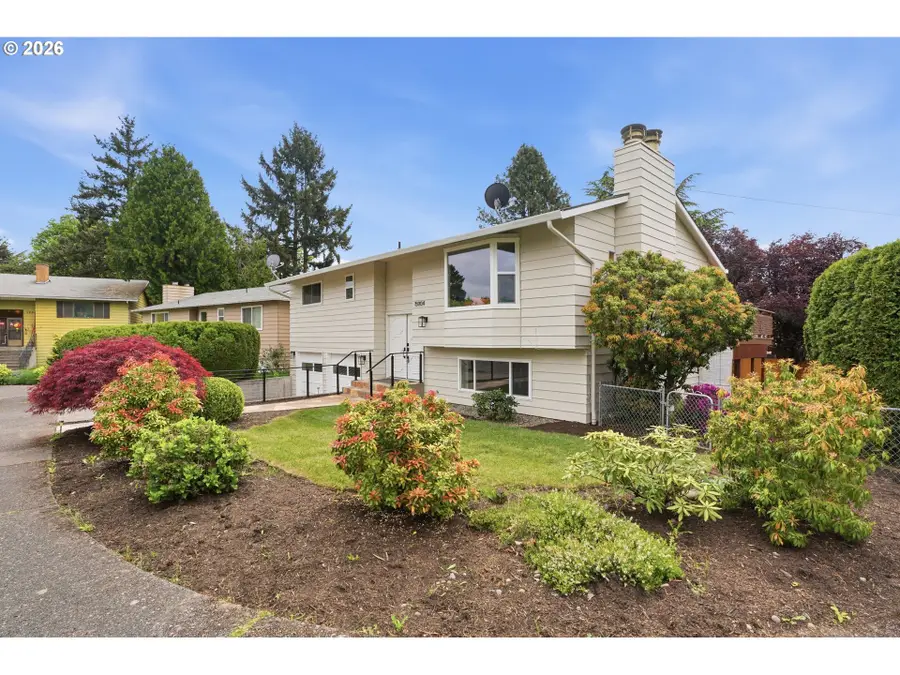 15904 SE Harrison St, Portland, OR 97233 - #3