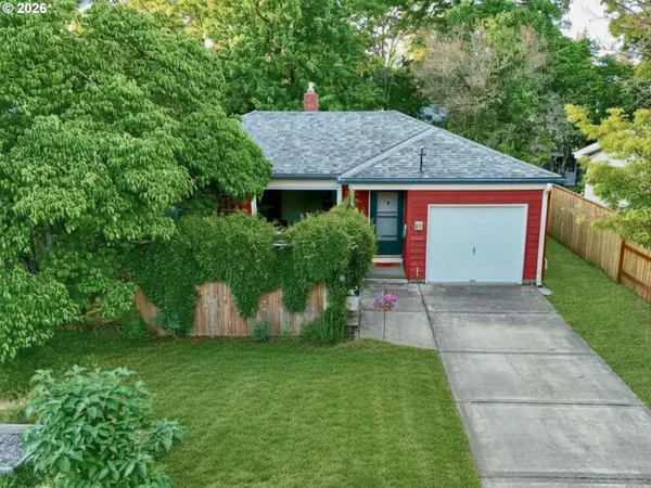5823 SE Insley St, Portland, OR 97206