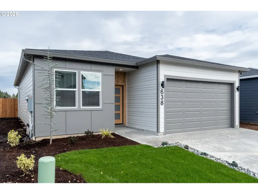 638 SE 34th St, Battle Ground, WA 98604 - #2