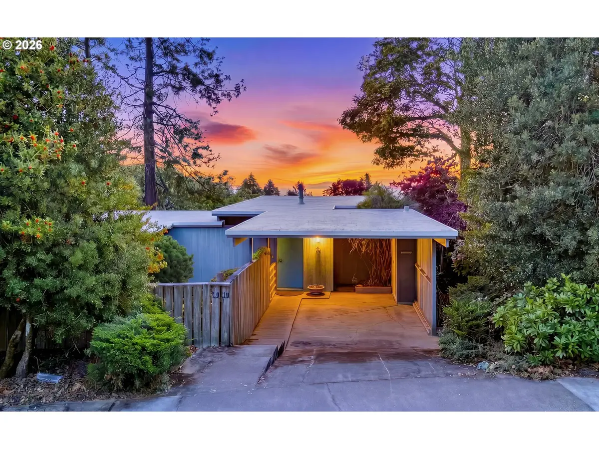 4163 SW Council Crest Dr, Portland, OR 97239 - #1