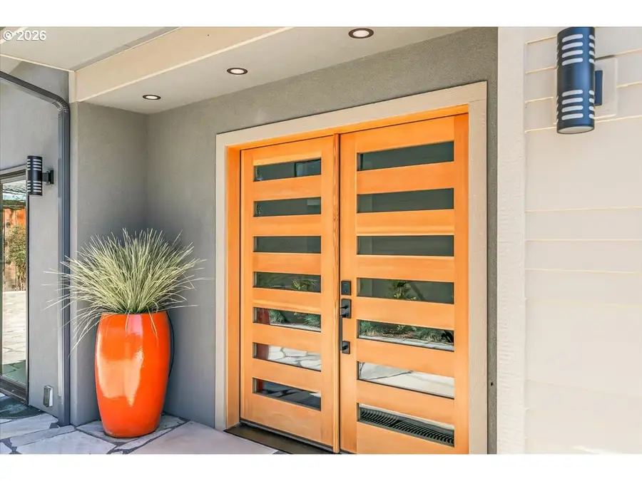 852 Oak St, Ashland, OR 97520 - #3