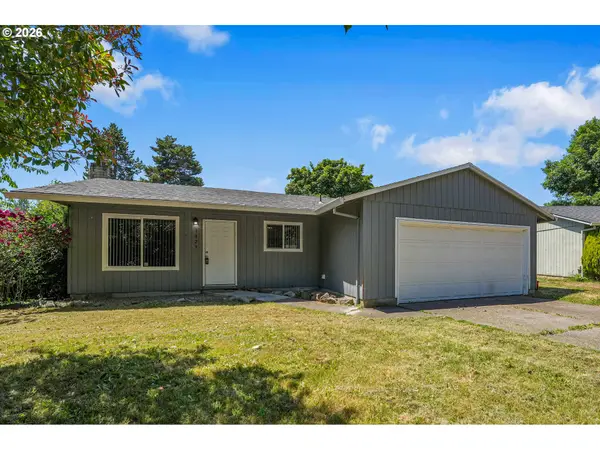 1829 NE 23rd Ct, Hillsboro, OR 97124