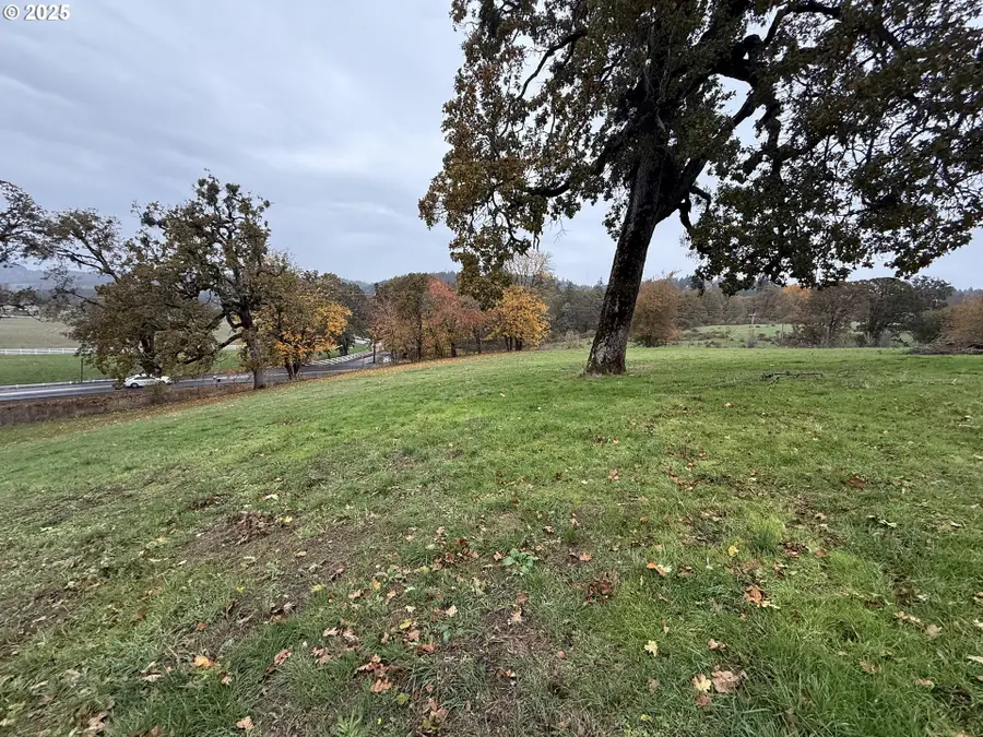 365 Lookout Ln Se #P1, Jefferson, OR 97352 - Image #3