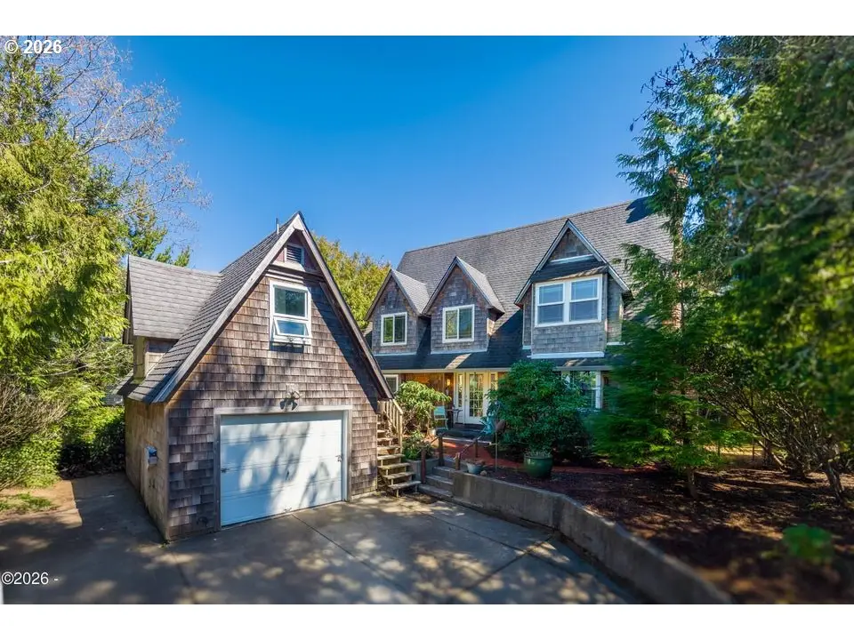 5460 Palisades Dr, Lincoln Beach, OR 97367 - #1