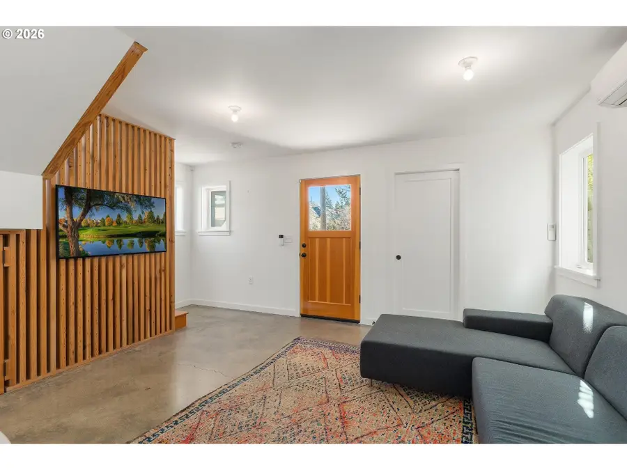 3813 NE Going St, Portland, OR 97211 - Image #3