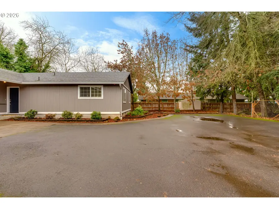 1534 Caprice Way, Eugene, OR 97404 - Image #2