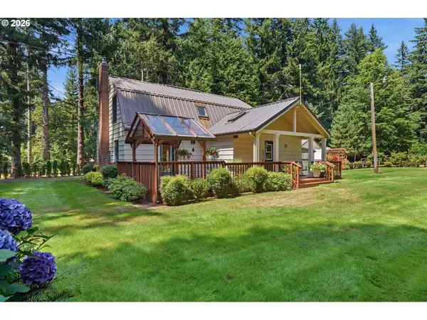 26122 NE 3rd St, Camas, WA 98607
