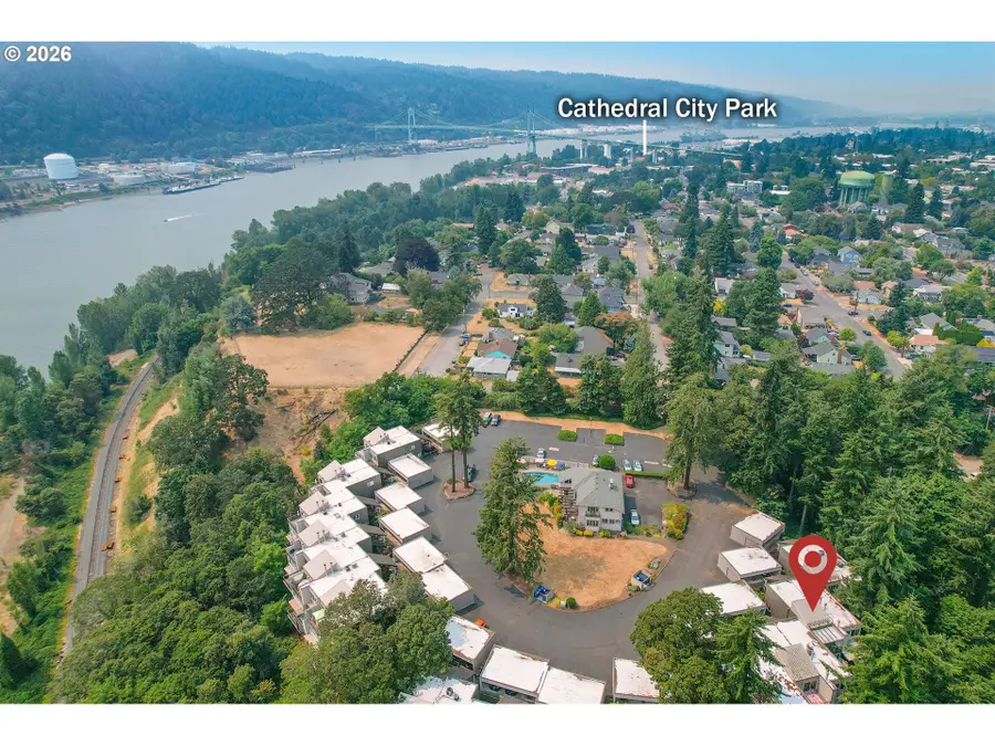 7577 N Edgewater Ave, Portland, OR 97203 - #3