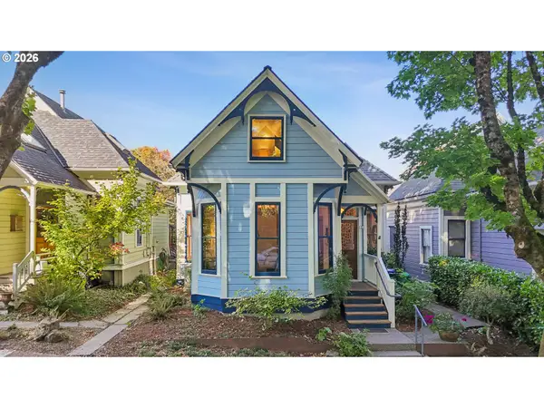 31 S Gibbs St, Portland, OR 97239