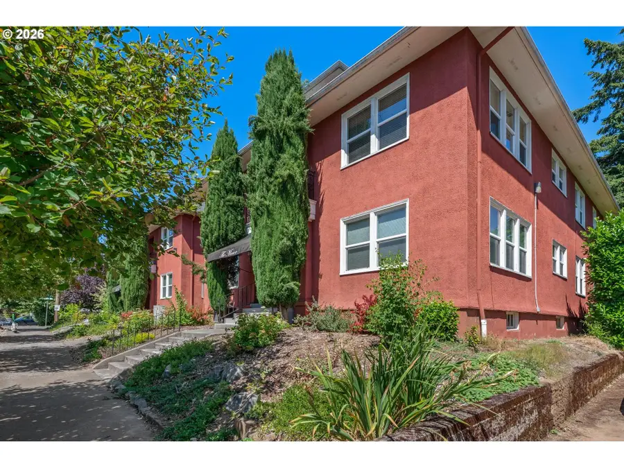 1524 NE 26th Ave #4, Portland, OR 97232 - #2