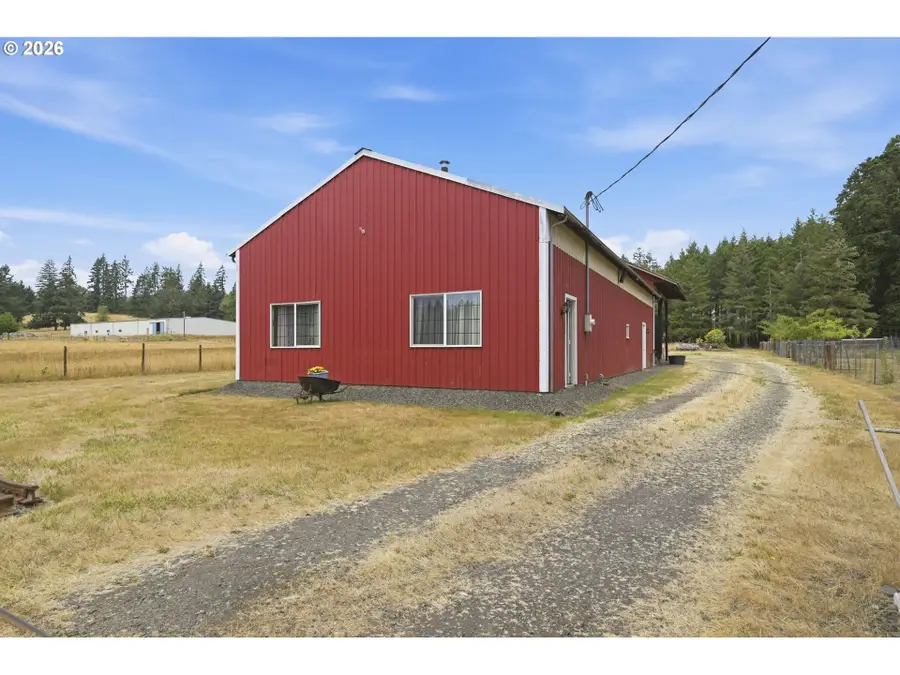 24137 Warthen Rd, Elmira, OR 97437 - #3