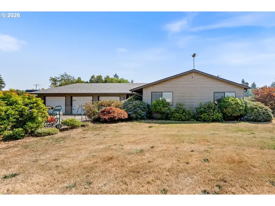 38100 SE Coupland Rd, Estacada, OR 97023 - #3