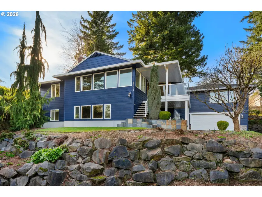 10151 SW Lancaster Rd, Portland, OR 97219 - #2