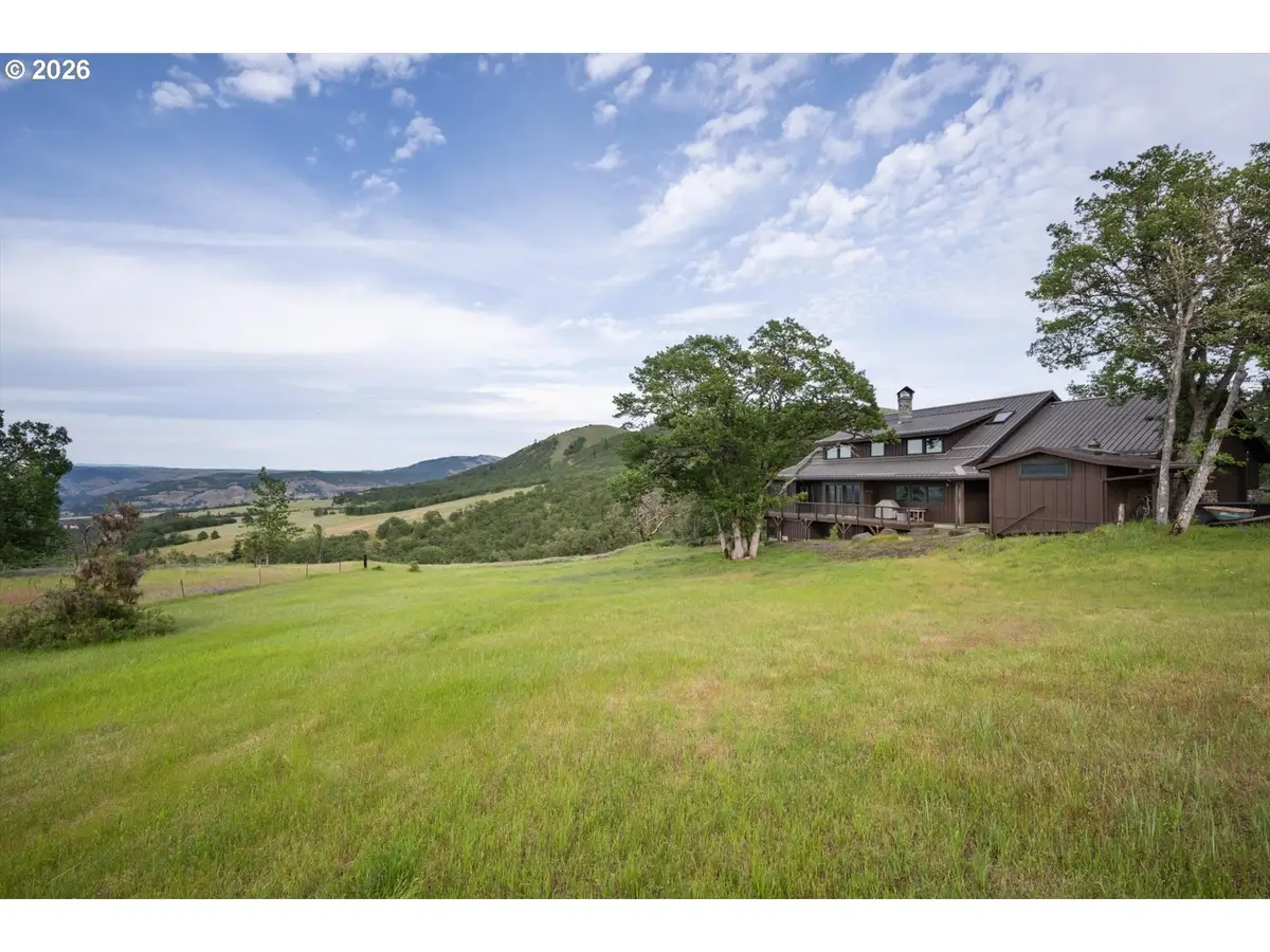 1945 Cynthia Way, Mosier, OR 97040 - #1