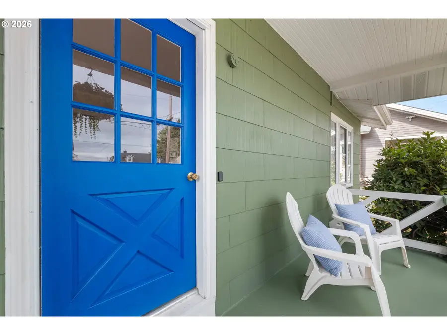 1706 N Winchell St, Portland, OR 97217 - #3