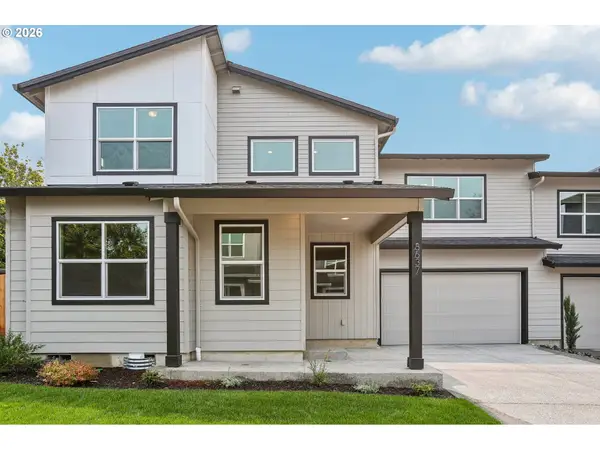 8609 NE 136th Ave #136, Vancouver, WA 98682