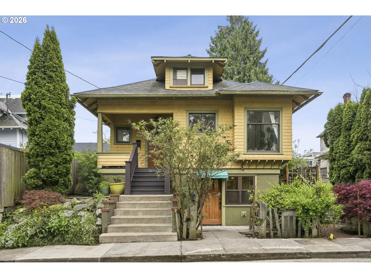 26 NE Prescott St, Portland, OR 97211 - #1