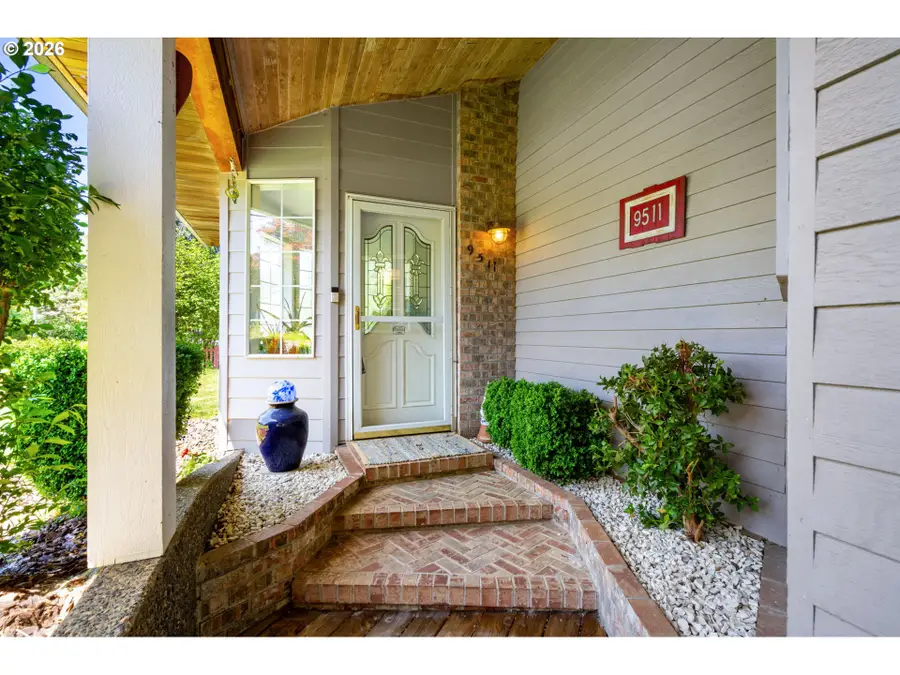 9511 SE Tenino Ct, Portland, OR 97266 - #3