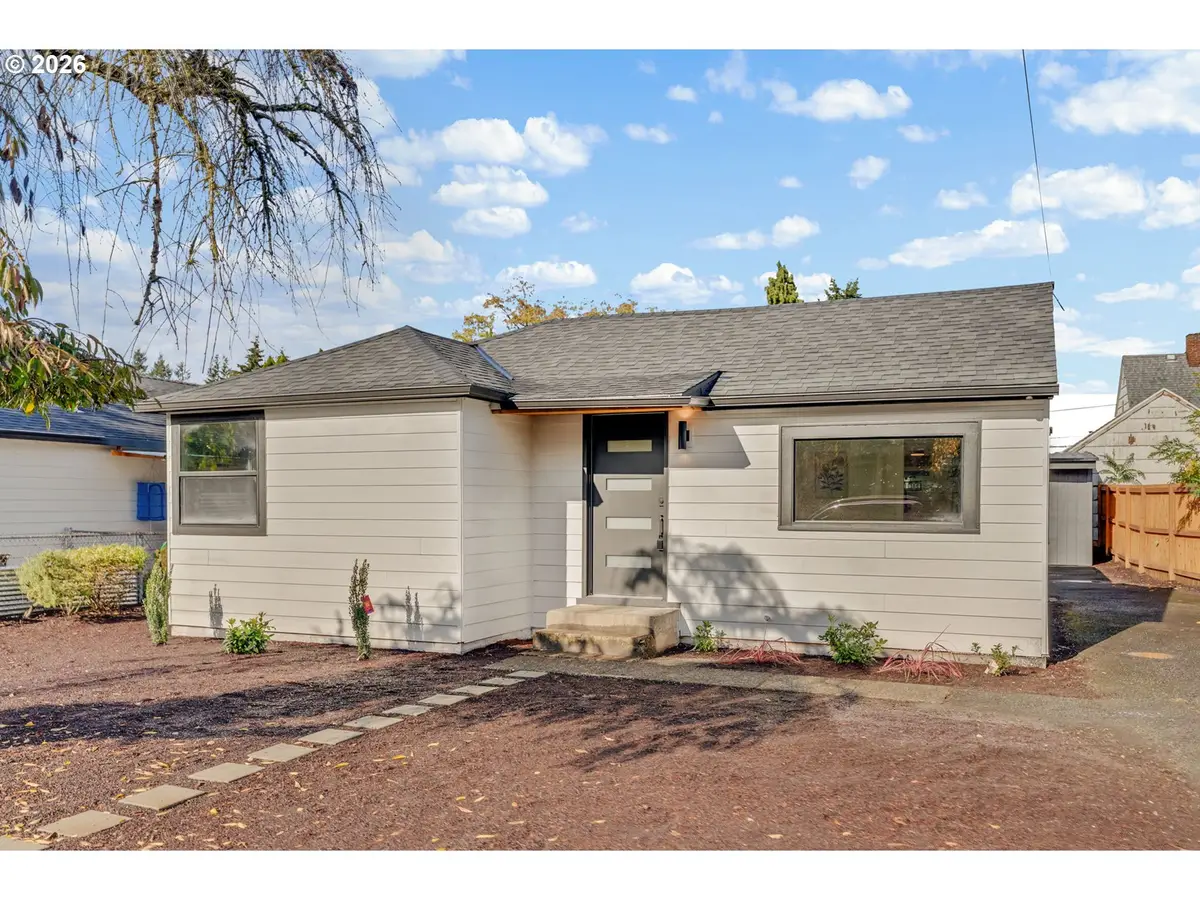 7441 SE Rural St, Portland, OR 97206 - #1
