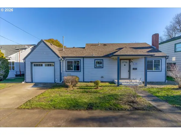 1425 Calapooia St, Albany, OR 97321