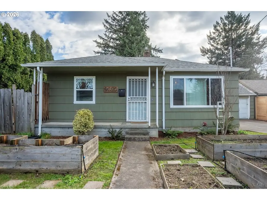 9020 SE Duke St, Portland, OR 97266 - #2