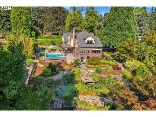 4119 SE River Dr, Milwaukie, OR 97267