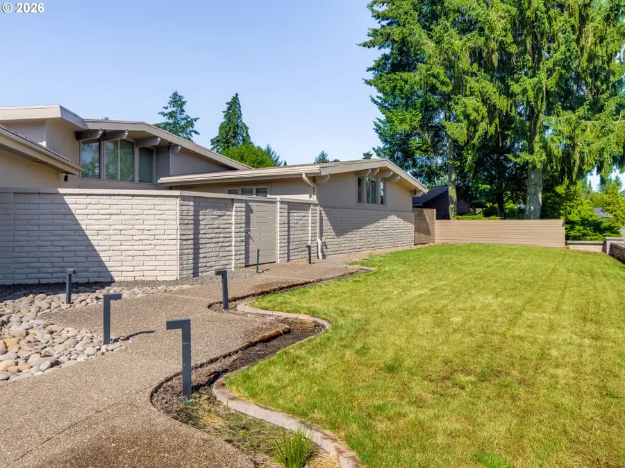 2035 NW Saint Andrews Dr, McMinnville, OR 97128 - #3