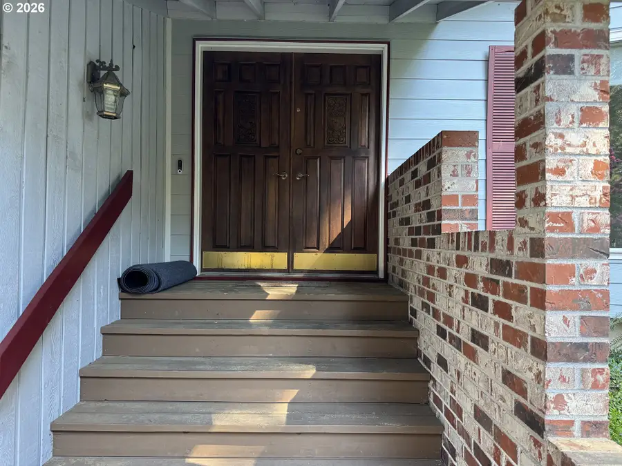 2318 NE Brookview Dr, Vancouver, WA 98686 - #3