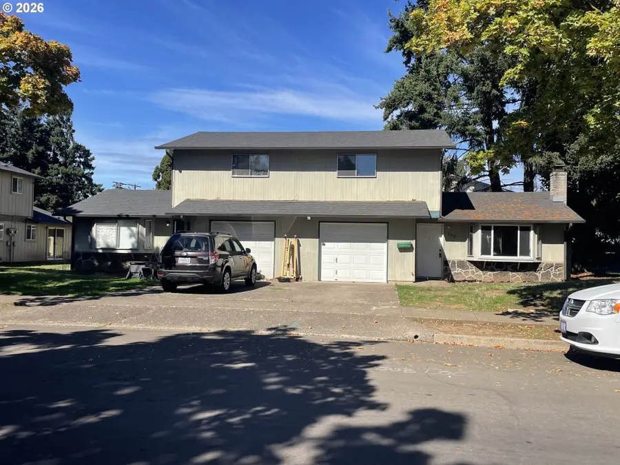 908 N Cloverleaf Loop, Springfield, OR 97477 - #2